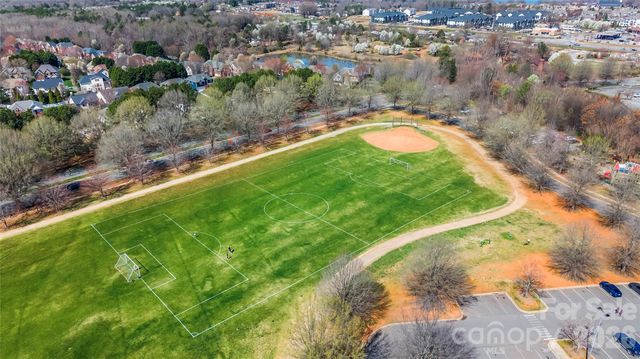 122 Montibello Drive, Mooresville, NC 28117