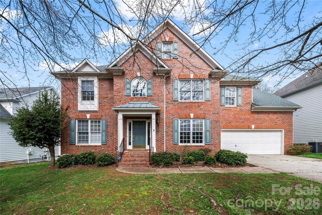 122 Montibello Drive, Mooresville, NC 28117