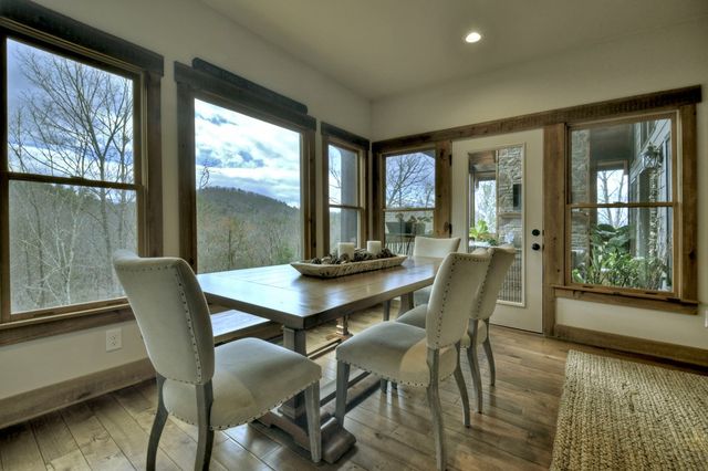 152 Oceola Drive, Ellijay, GA 30540