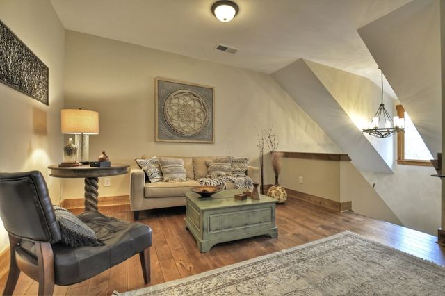 152 Oceola Drive, Ellijay, GA 30540