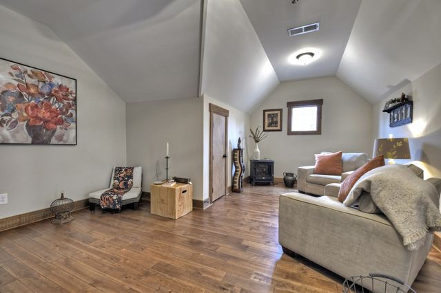 152 Oceola Drive, Ellijay, GA 30540