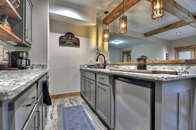 152 Oceola Drive, Ellijay, GA 30540