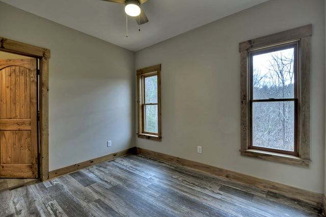 152 Oceola Drive, Ellijay, GA 30540