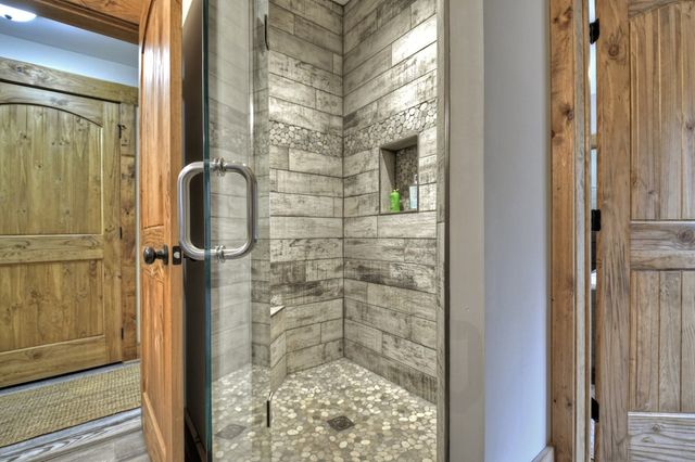 152 Oceola Drive, Ellijay, GA 30540