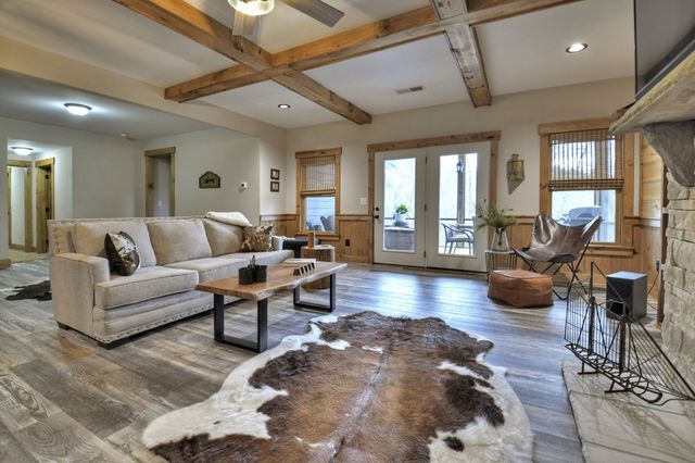 152 Oceola Drive, Ellijay, GA 30540