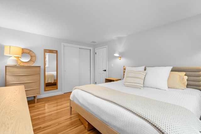 13 Fairview Rd, Medfield, MA 02052