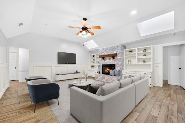 130 Woodcreek Drive, Lowry Crossing, TX 75407