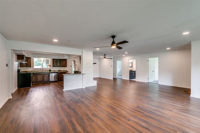 977 Green Castle Drive, Dallas, TX 75232