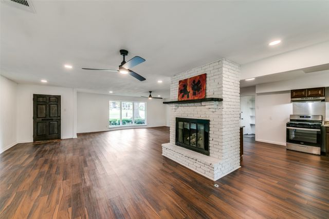 977 Green Castle Drive, Dallas, TX 75232