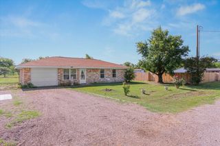 13209 Chestnut Circle, Terrell, TX 75160
