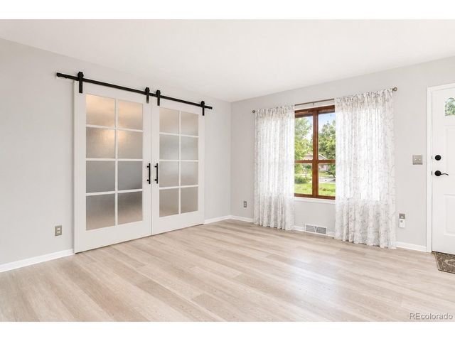 412 E Thunderbird Dr, Fort Collins, CO 80525
