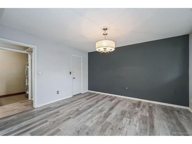 412 E Thunderbird Dr, Fort Collins, CO 80525