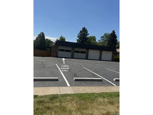 412 E Thunderbird Dr, Fort Collins, CO 80525