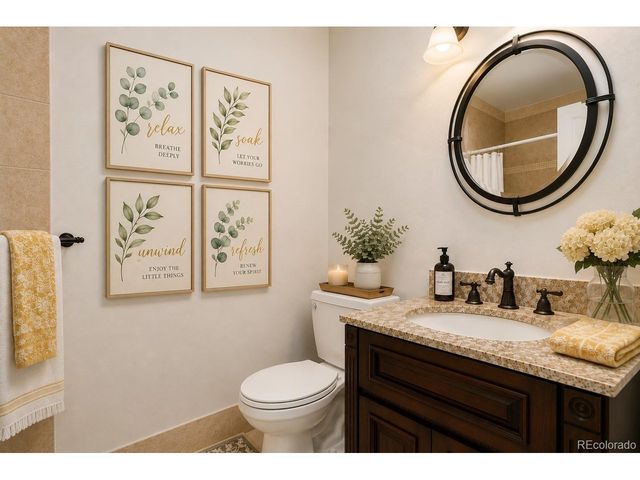 412 E Thunderbird Dr, Fort Collins, CO 80525