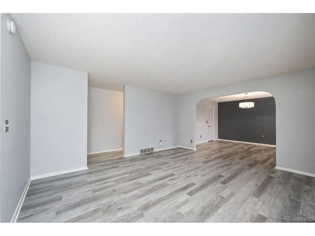 412 E Thunderbird Dr, Fort Collins, CO 80525