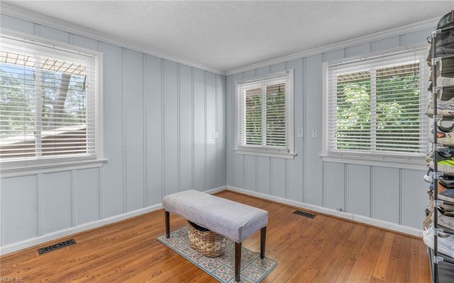 921 Hugo ST, Norfolk, VA 23513