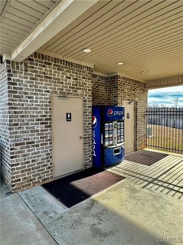 13760 Blackoak, Northport, AL 35475