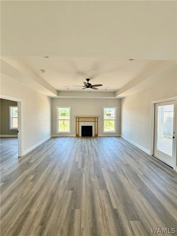 13760 Blackoak, Northport, AL 35475