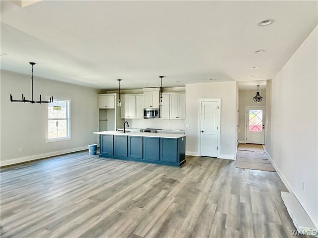 13760 Blackoak, Northport, AL 35475