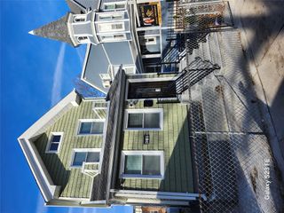 10209 87th Avenue, Richmond Hill, NY 11418