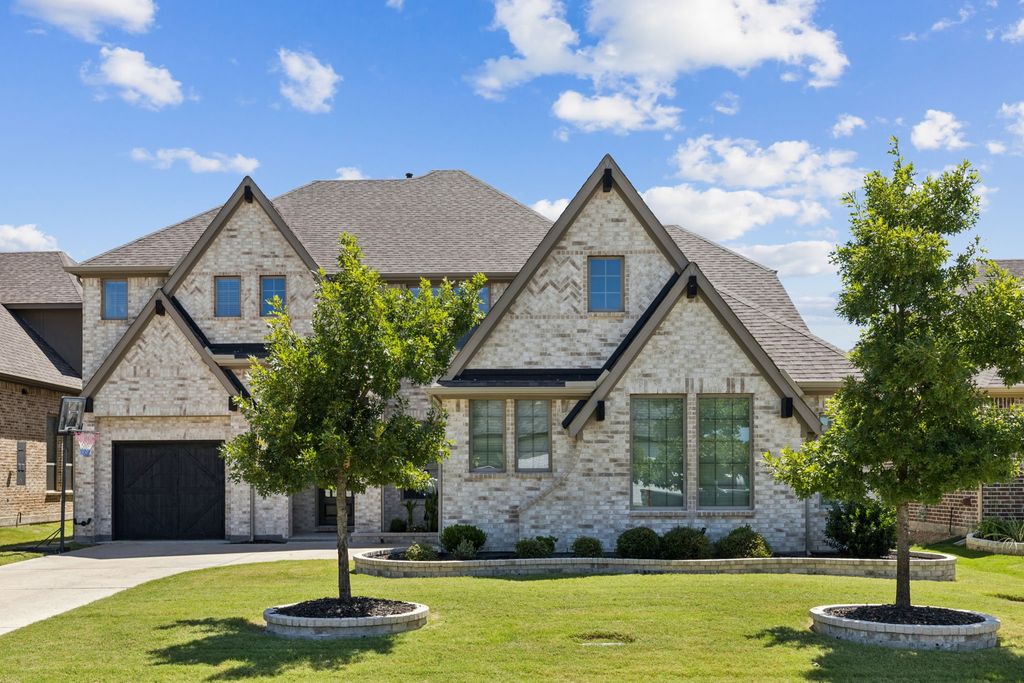 2010 Topaz Drive, Rockwall, TX 75087