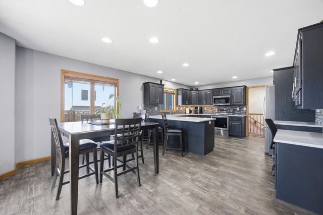 3801 22nd Street S, Fargo, ND 58104