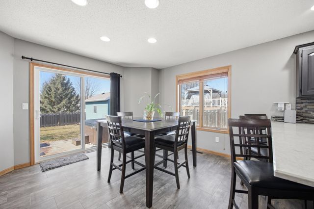 3801 22nd Street S, Fargo, ND 58104