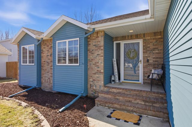 3801 22nd Street S, Fargo, ND 58104