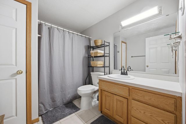 3801 22nd Street S, Fargo, ND 58104