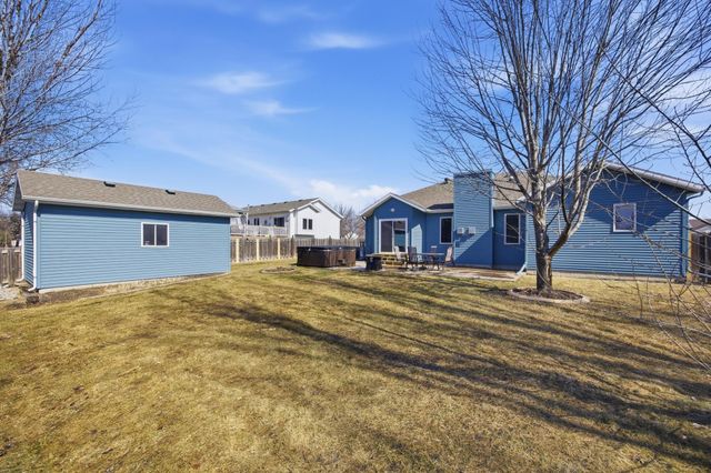 3801 22nd Street S, Fargo, ND 58104