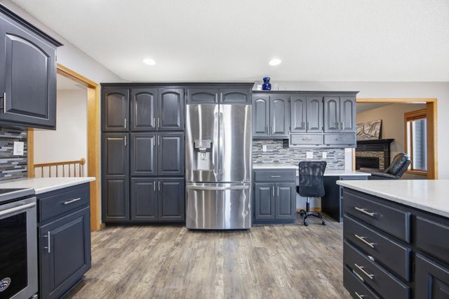 3801 22nd Street S, Fargo, ND 58104