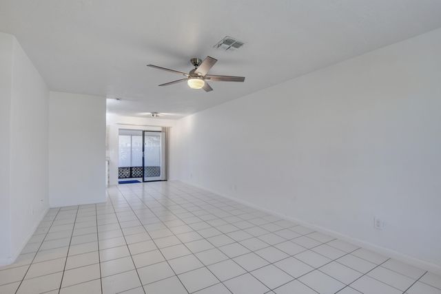 12449 Westhampton Circle, Wellington, FL 33414