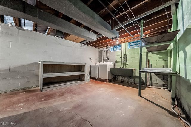 20620 Donny Brook Road, Maple Heights, OH 44137