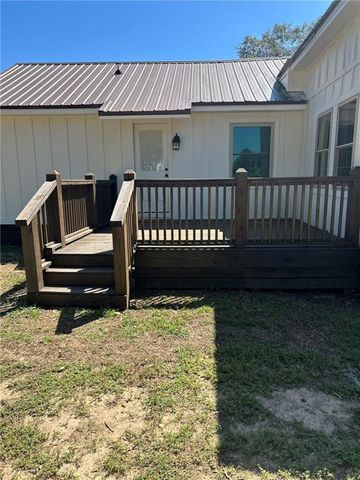 15 Oak Avenue, Satsuma, AL 36572