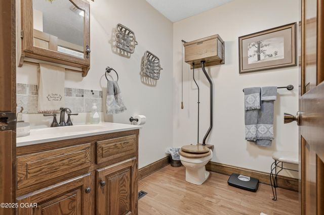 29865 State Highway YY, Carl Junction, MO 64834