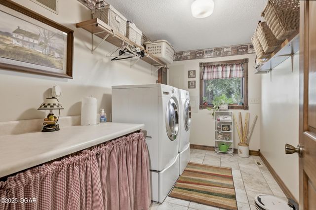 29865 State Highway YY, Carl Junction, MO 64834