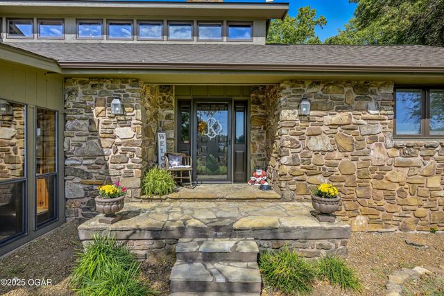 29865 State Highway YY, Carl Junction, MO 64834