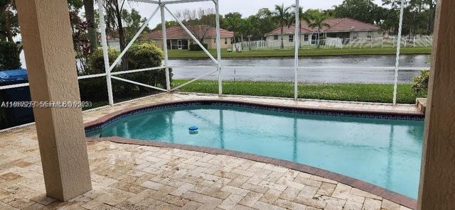 1863 Silverbell Ter 1863, Weston, FL 33327