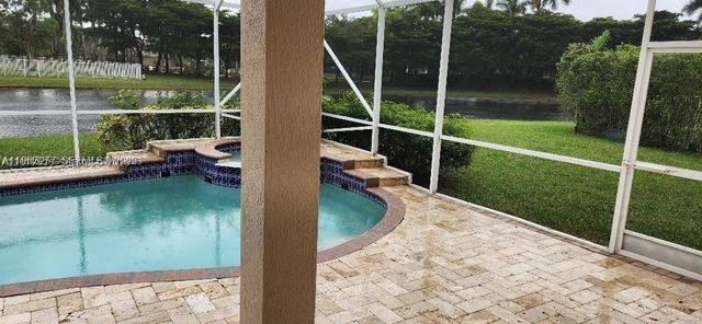 1863 Silverbell Ter 1863, Weston, FL 33327