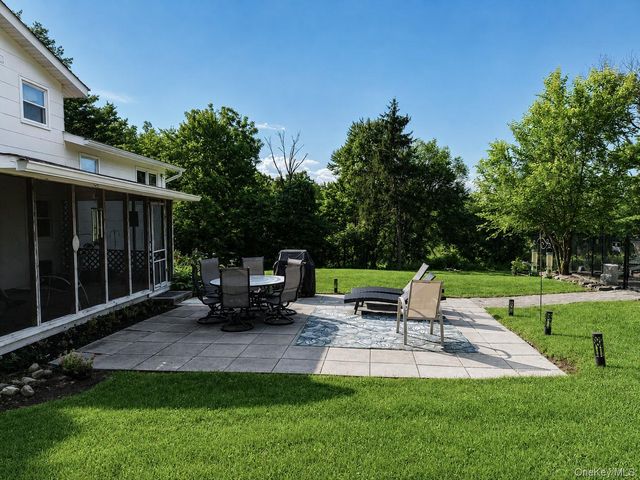 6 Elena Road, Campbell Hall, NY 10916