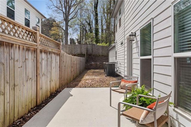 961 Rittenhouse Way, Atlanta, GA 30316