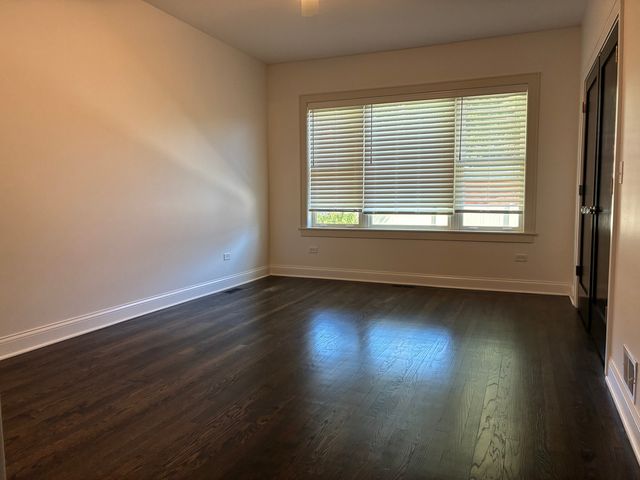10611 S Claremont Avenue, Chicago, IL 60643