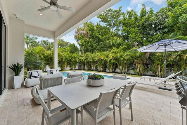 289 NW 11th Street, Boca Raton, FL 33432