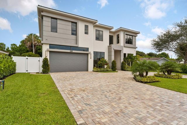 289 NW 11th Street, Boca Raton, FL 33432