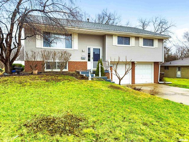 4110 N BROOKDALE Place, Peoria, IL 61614