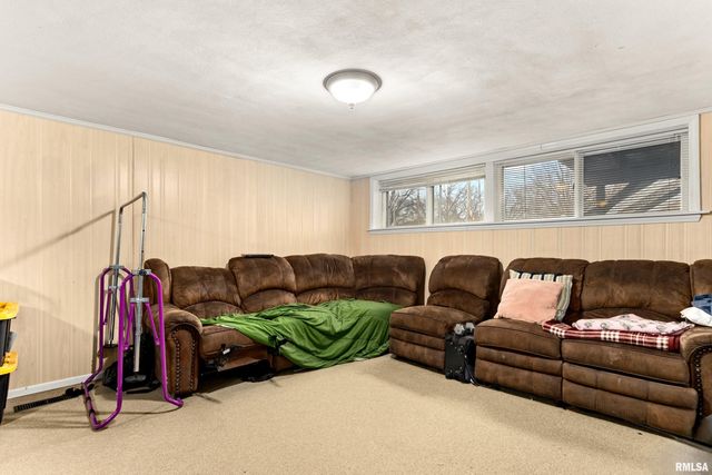 4110 N BROOKDALE Place, Peoria, IL 61614