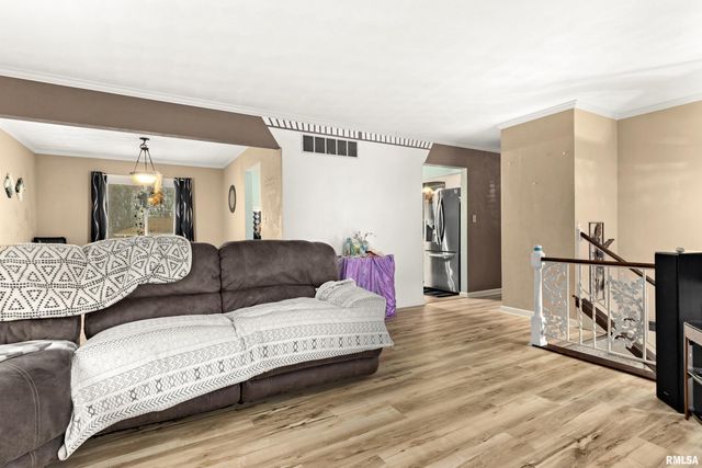 4110 N BROOKDALE Place, Peoria, IL 61614