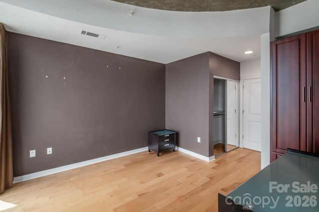 210 N Church Street 3111, Charlotte, NC 28202
