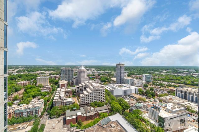 210 N Church Street 3111, Charlotte, NC 28202