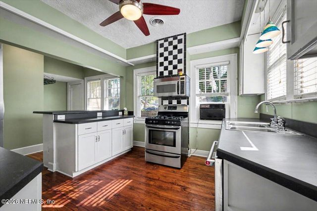 3844 PARK Street, Jacksonville, FL 32205